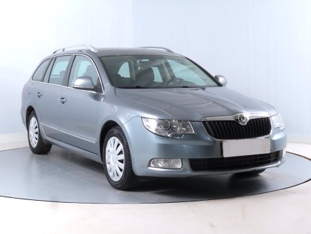 Škoda Superb, 2010