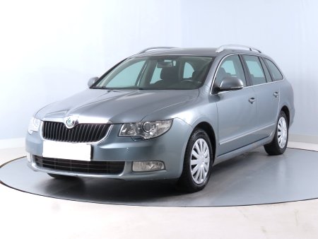Škoda Superb, 2010 - pohled č. 3