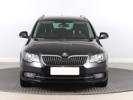 Škoda Superb, 2013 - pohled č. 2