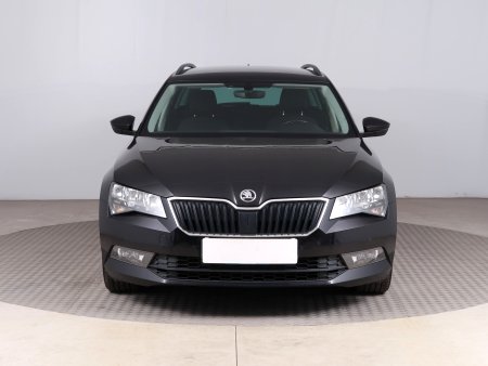 Škoda Superb, 2018 - pohled č. 2