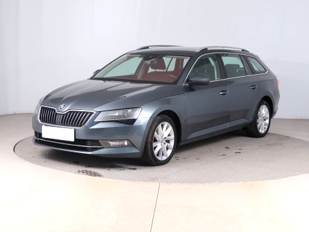 Škoda Superb, 2018 - pohled č. 3