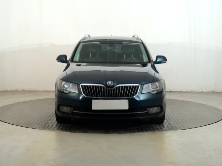Škoda Superb, 2013 - pohled č. 2