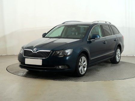 Škoda Superb, 2013 - pohled č. 3