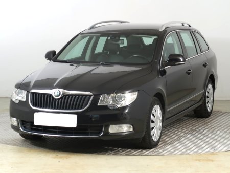 Škoda Superb, 2011 - pohled č. 3