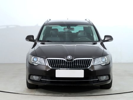 Škoda Superb, 2013 - pohled č. 2
