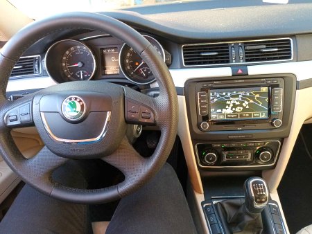 Škoda Superb, 2011 - pohled č. 3