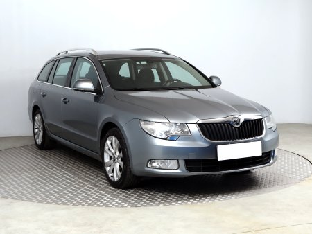 Škoda Superb, 2010