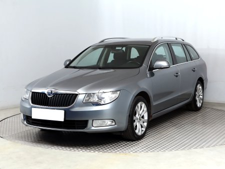 Škoda Superb, 2010 - pohled č. 3