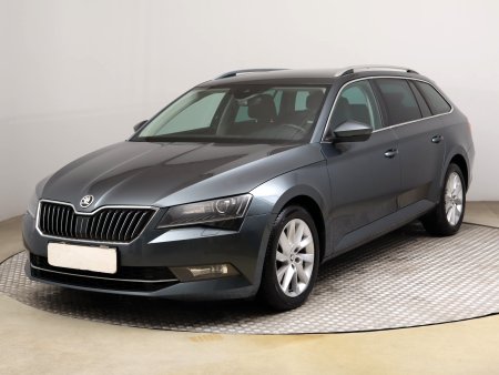 Škoda Superb, 2017 - pohled č. 3