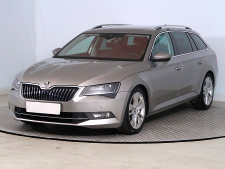 Škoda Superb, 2016 - pohled č. 3