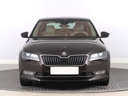 Škoda Superb, 2017 - pohled č. 2