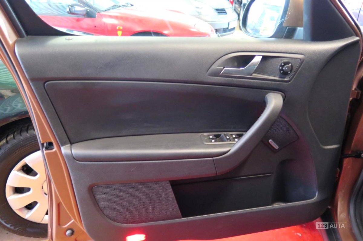 Škoda Yeti, 2012 - pohled č. 6