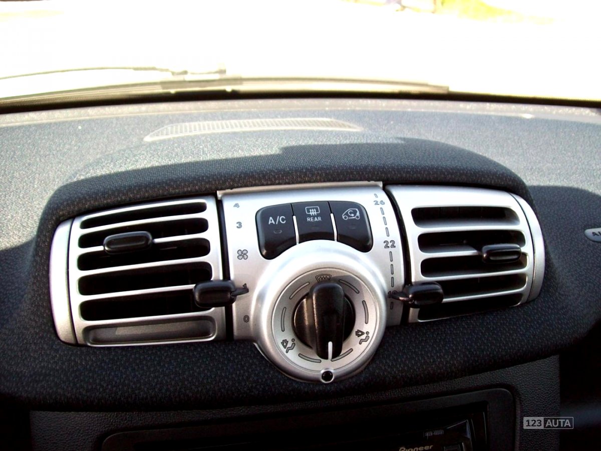 Smart Fortwo, 2011 - pohled č. 10