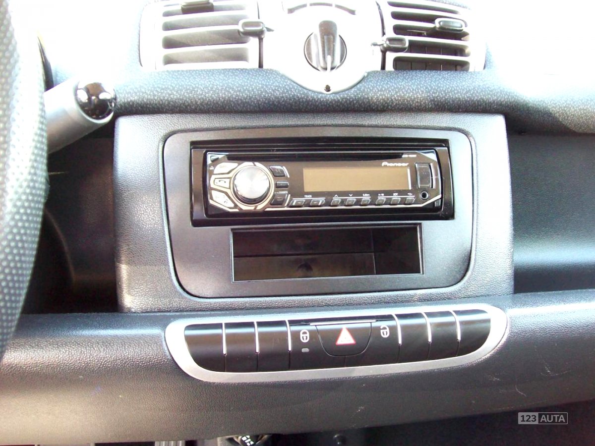 Smart Fortwo, 2011 - pohled č. 13