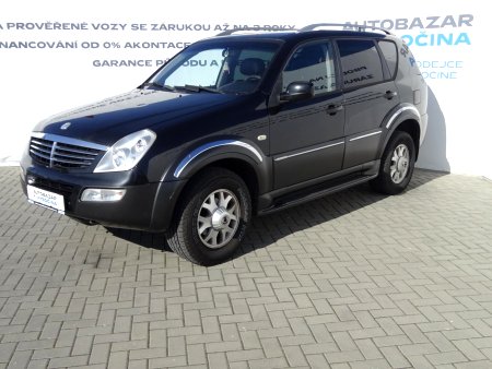 SsangYong Rexton 2.7XDi Kůže! Dig.klima!