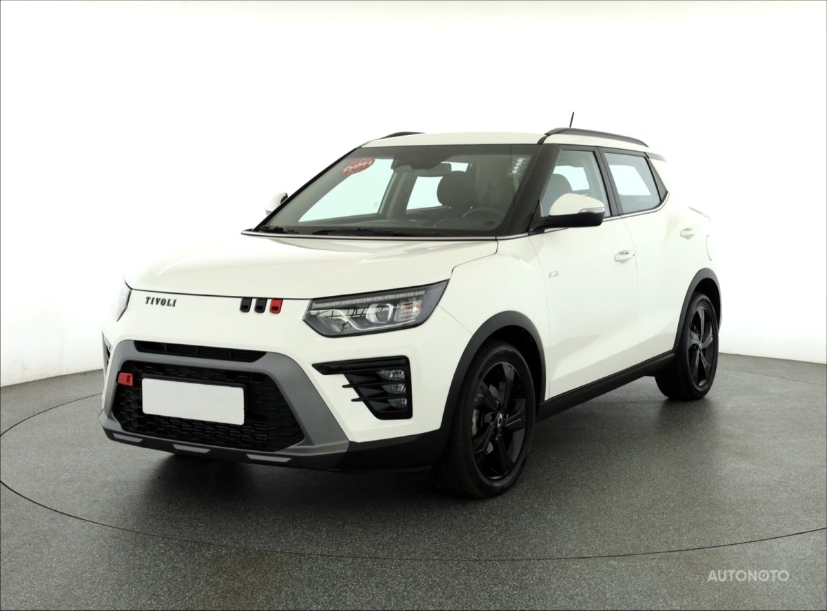 SsangYong Tivoli, 2024 - pohled č. 3