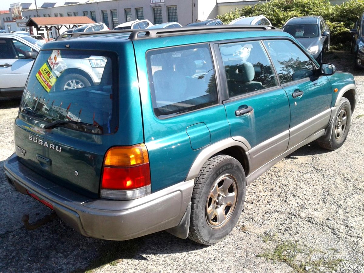 Subaru Forester, 2000 - pohled č. 5
