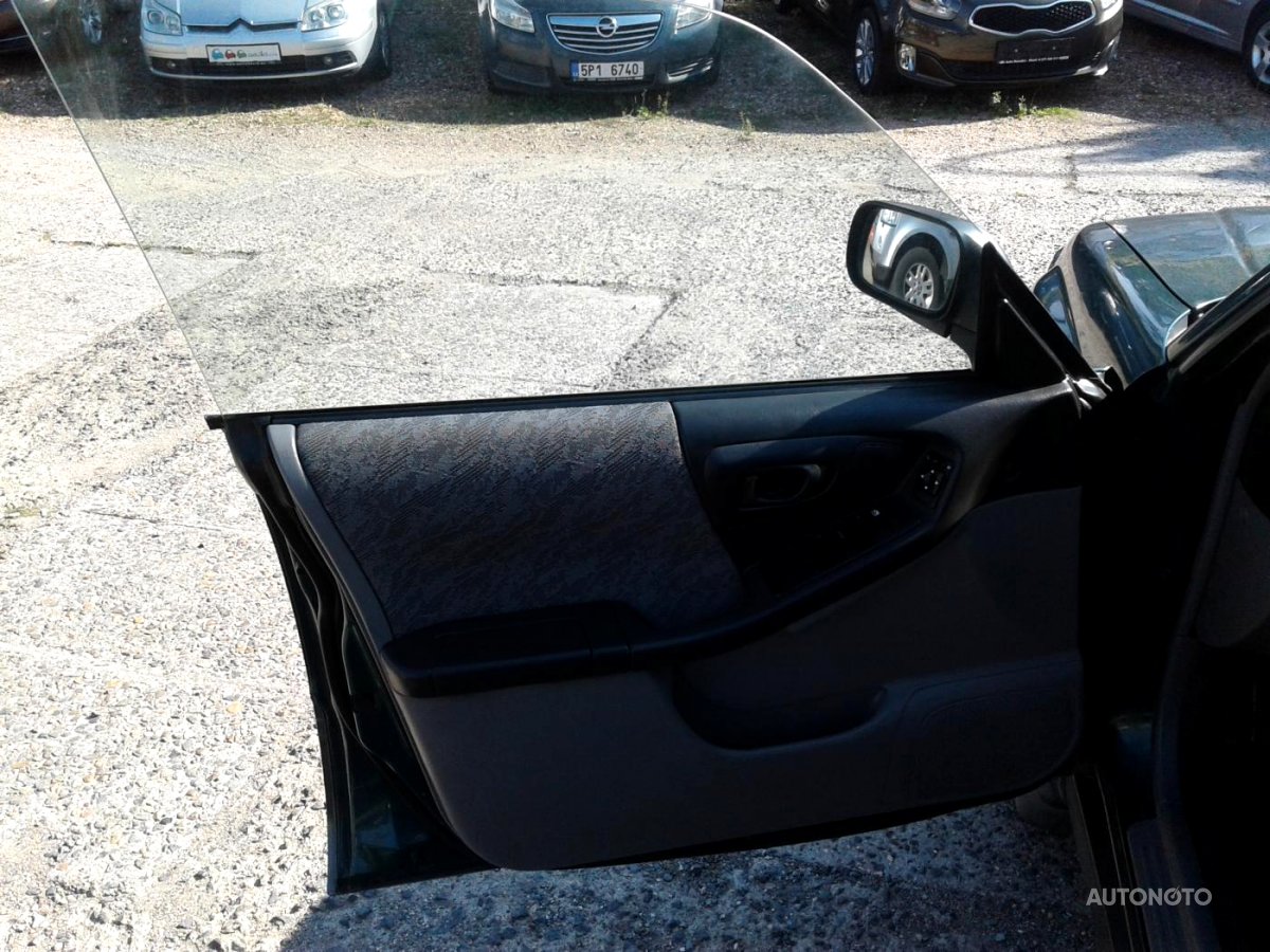 Subaru Forester, 2000 - pohled č. 9