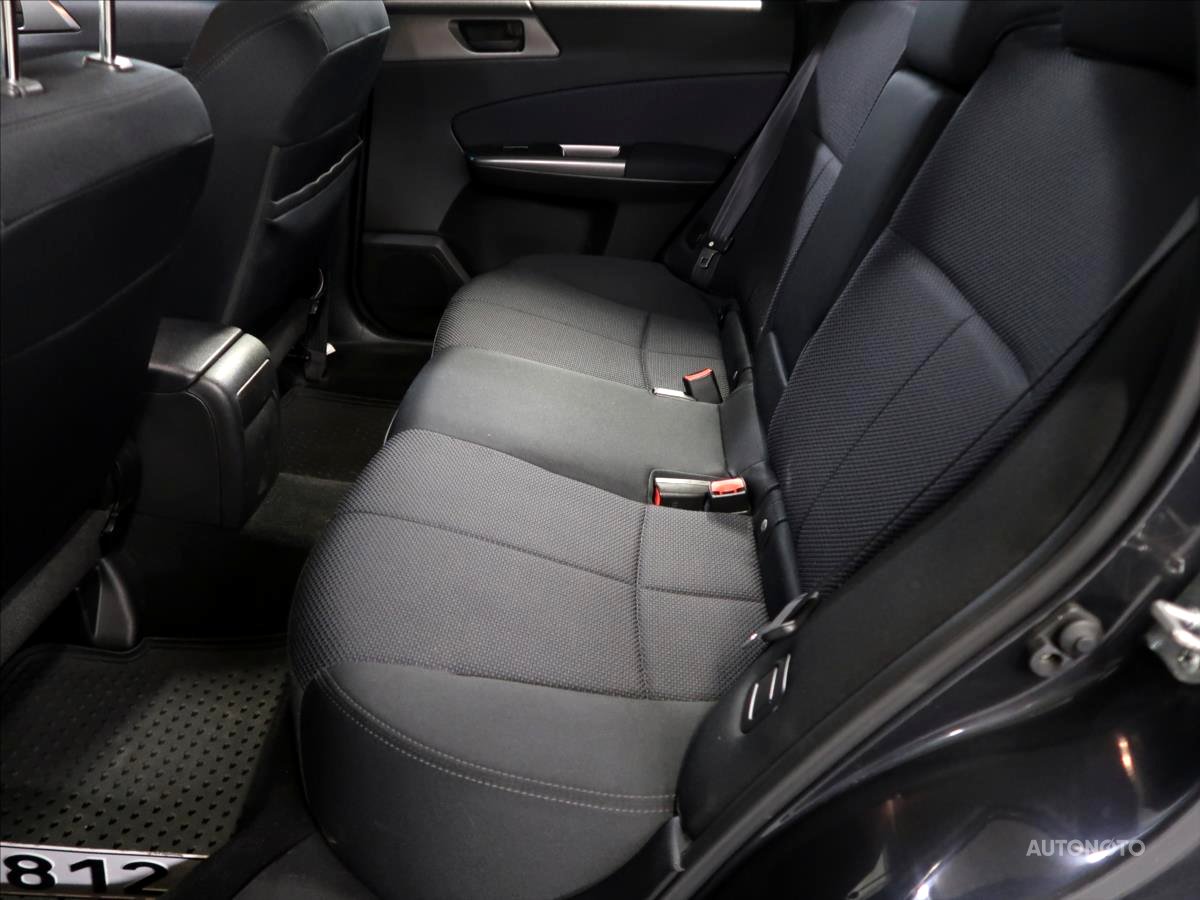 Subaru Forester, 2012 - pohled č. 10