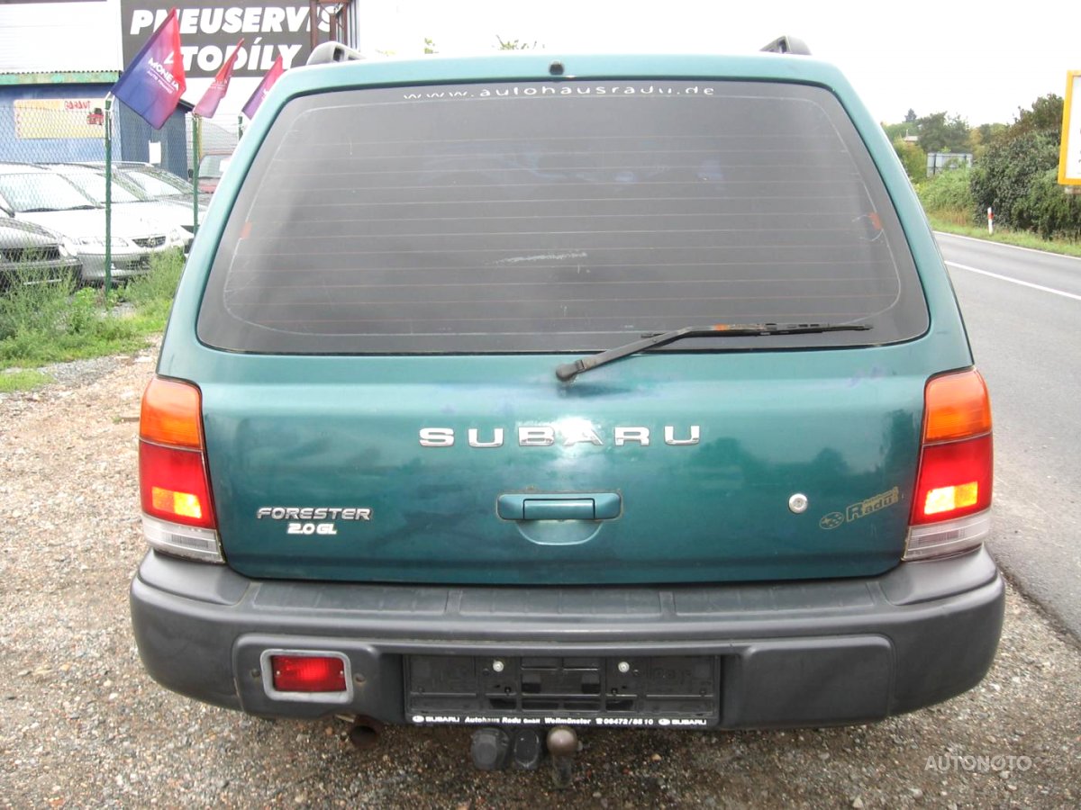 Subaru Forester, 1998 - pohled č. 4