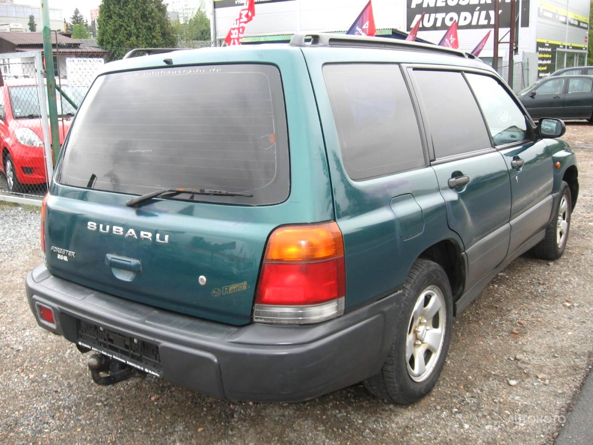Subaru Forester, 1998 - pohled č. 5
