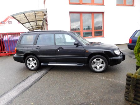 Subaru Forester, 1999 - pohled č. 4