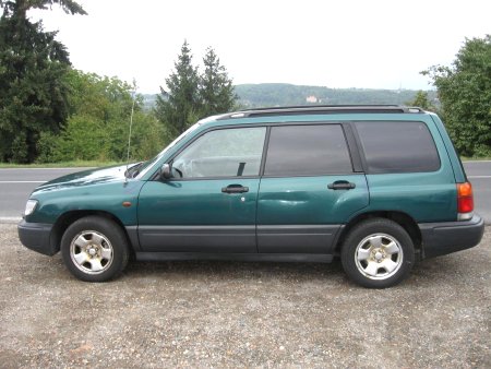 Subaru Forester, 1998 - pohled č. 2
