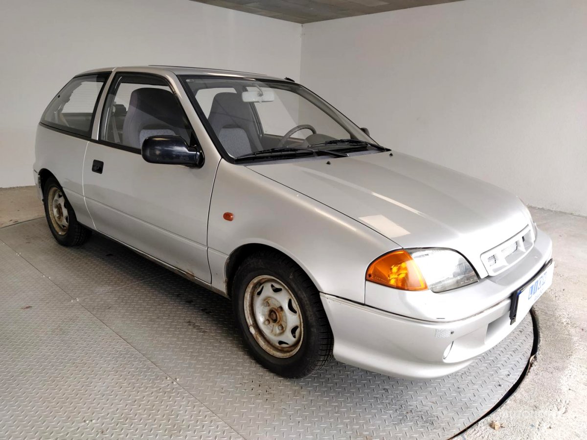 Subaru Justy, 2002 - celkový pohled