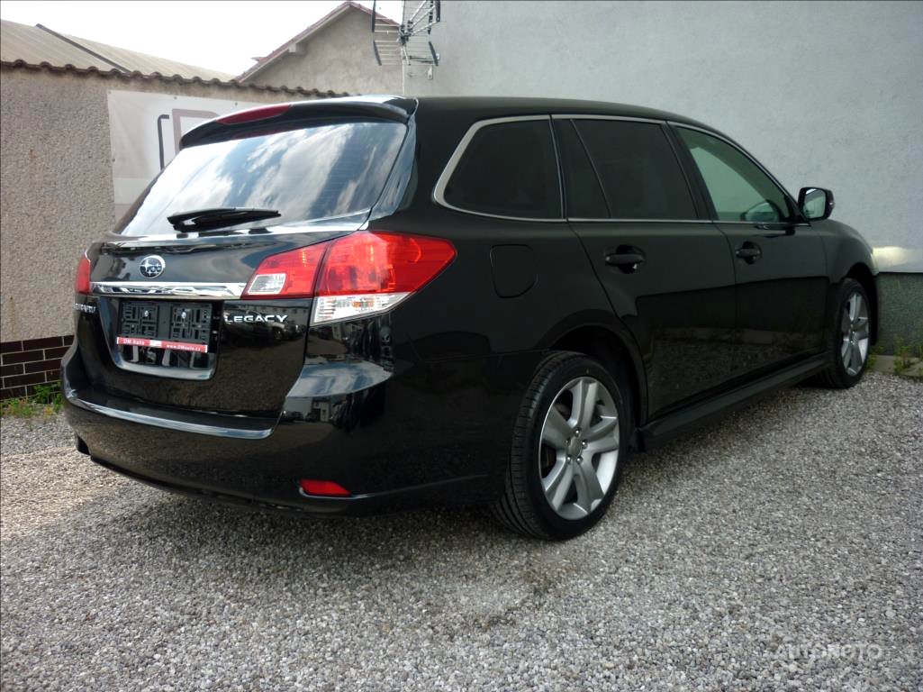 Subaru Legacy, 2013 - pohled č. 3