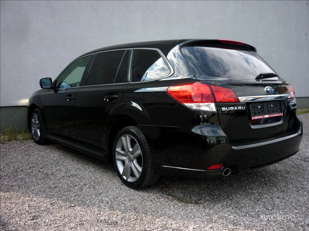 Subaru Legacy, 2013 - pohled č. 4