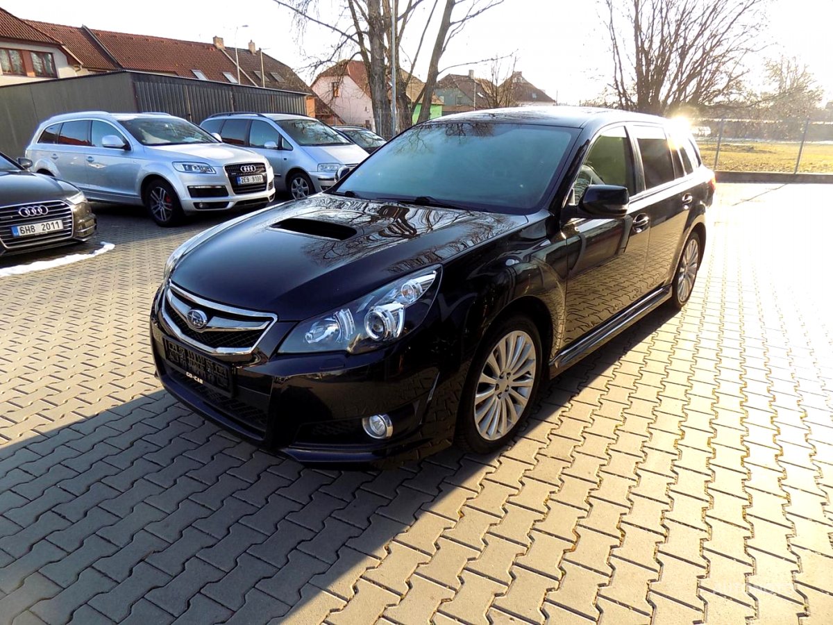 Subaru Legacy, 2011 - pohled č. 3