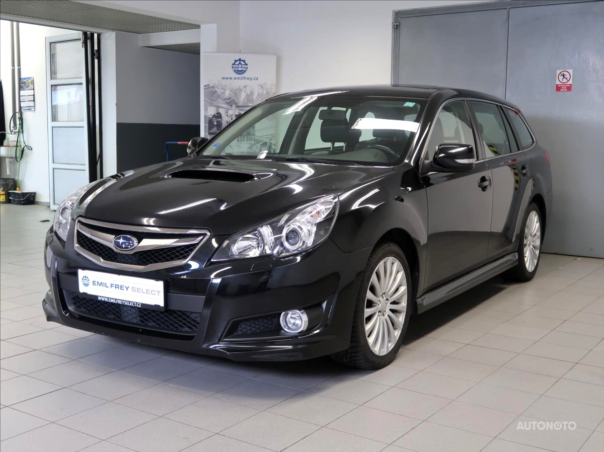 Subaru Legacy, 2010 - celkový pohled