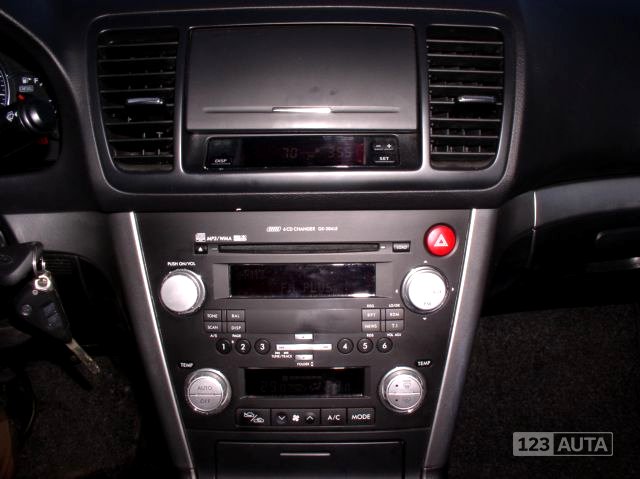 Subaru Legacy, 2009 - pohled č. 11