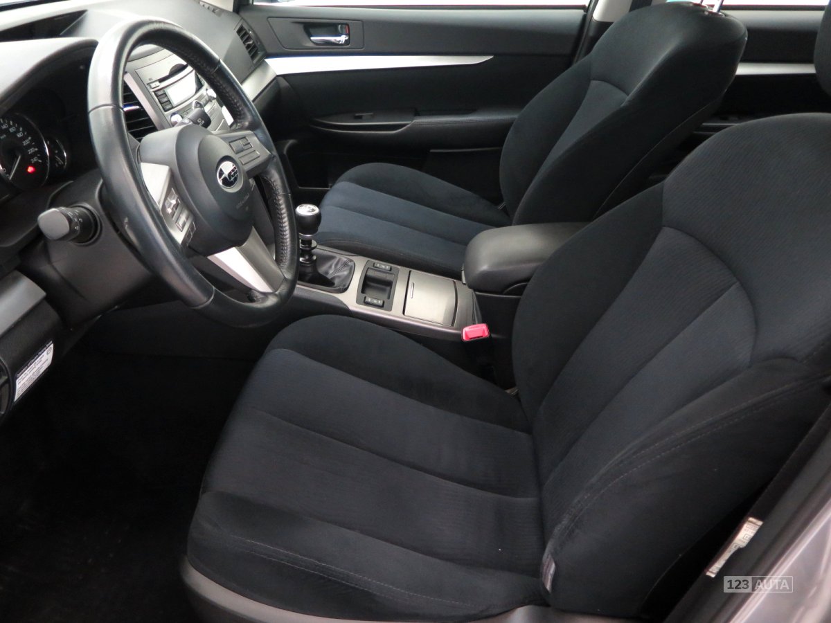 Subaru Outback, 2011 - pohled č. 11