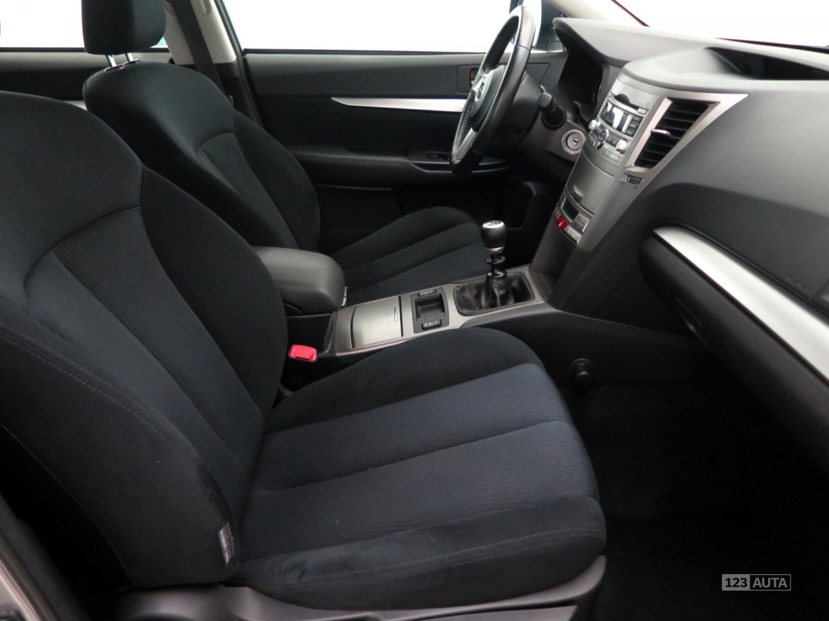 Subaru Outback, 2011 - pohled č. 12