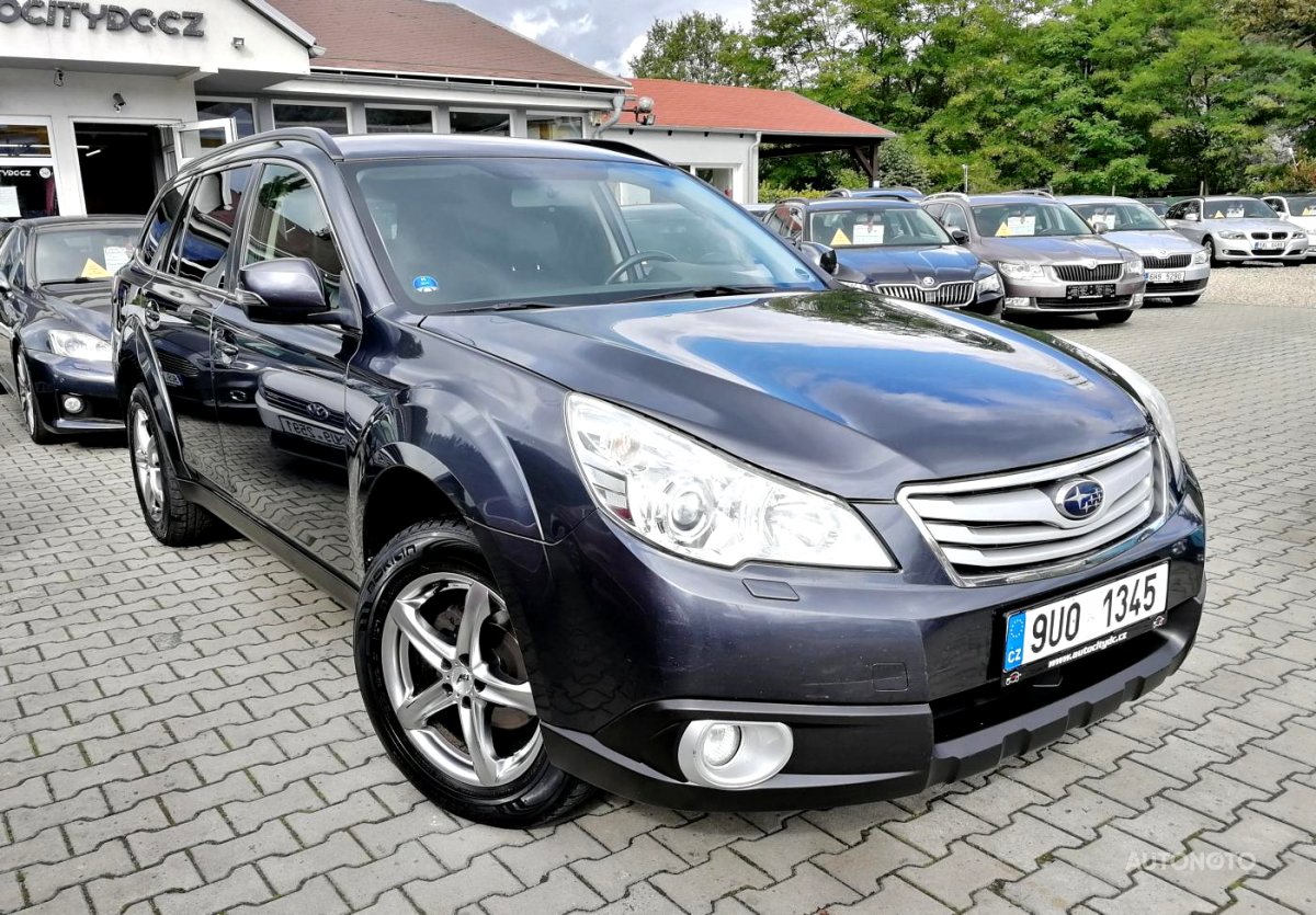 Subaru Outback, 2012 - celkový pohled