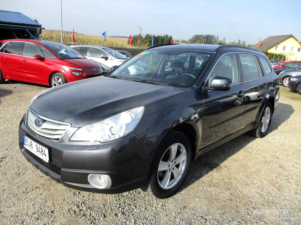 Subaru Outback, 2013 - celkový pohled