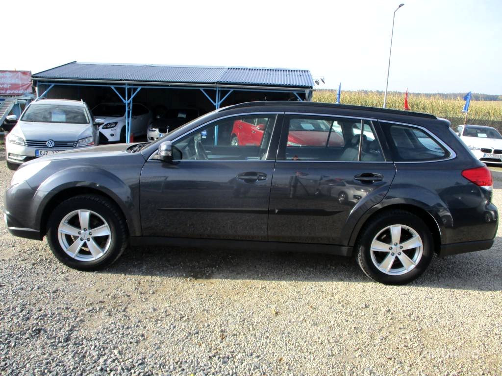 Subaru Outback, 2013 - pohled č. 2