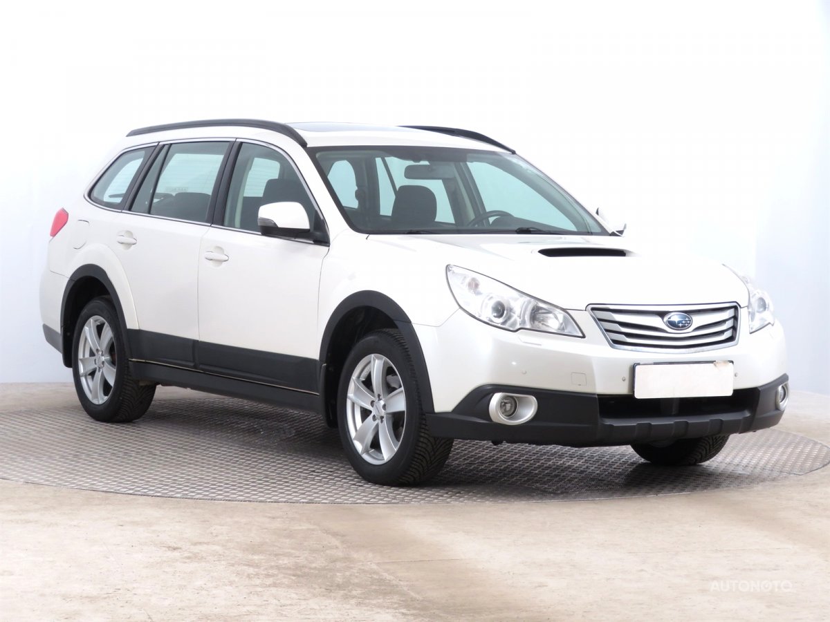 Subaru Outback, 2013 - celkový pohled