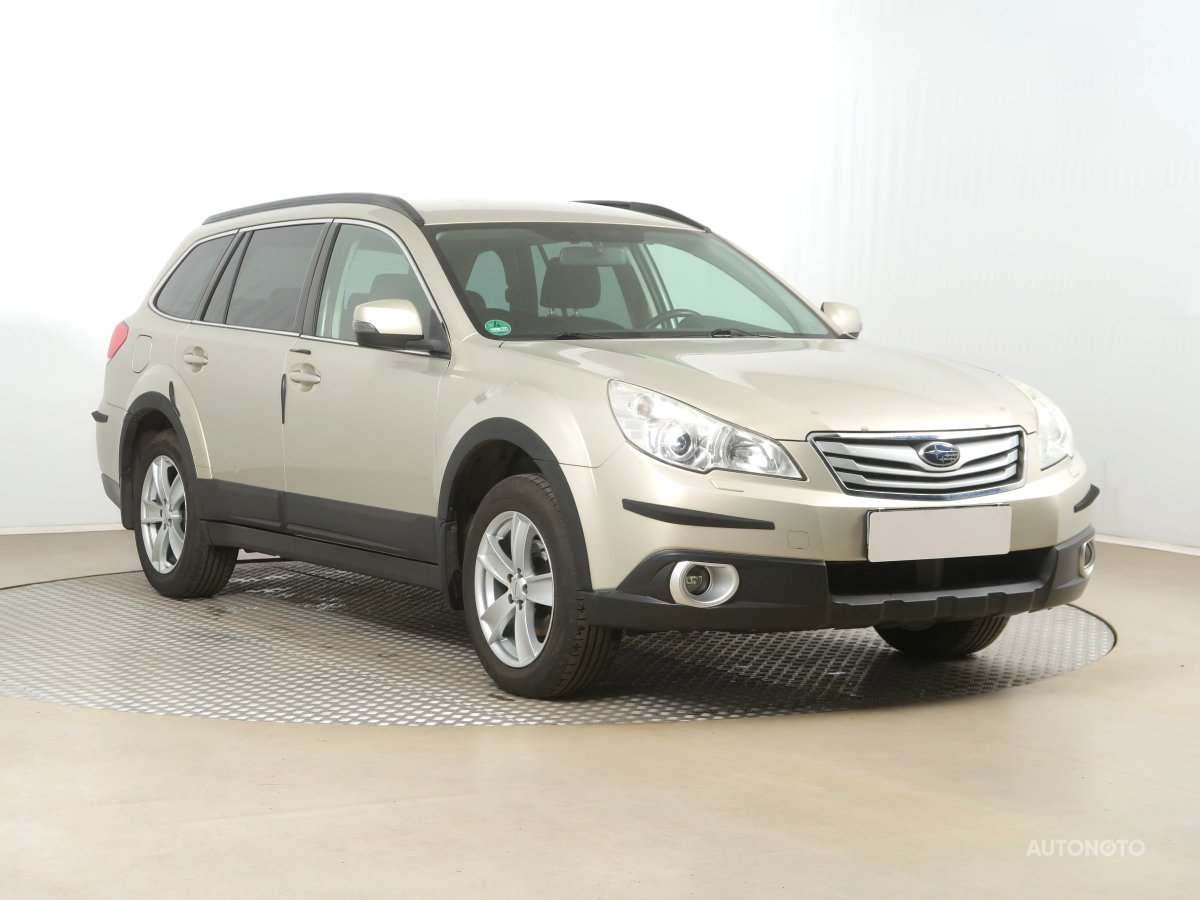 Subaru Outback, 2013 - celkový pohled