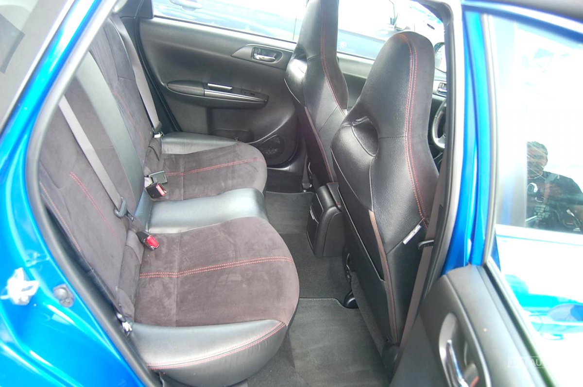 Subaru WRX STI, 2011 - pohled č. 13