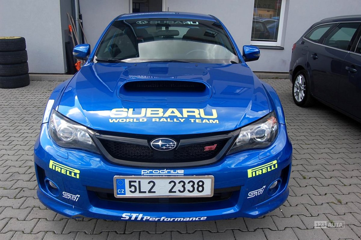 Subaru WRX STI, 2011 - pohled č. 2