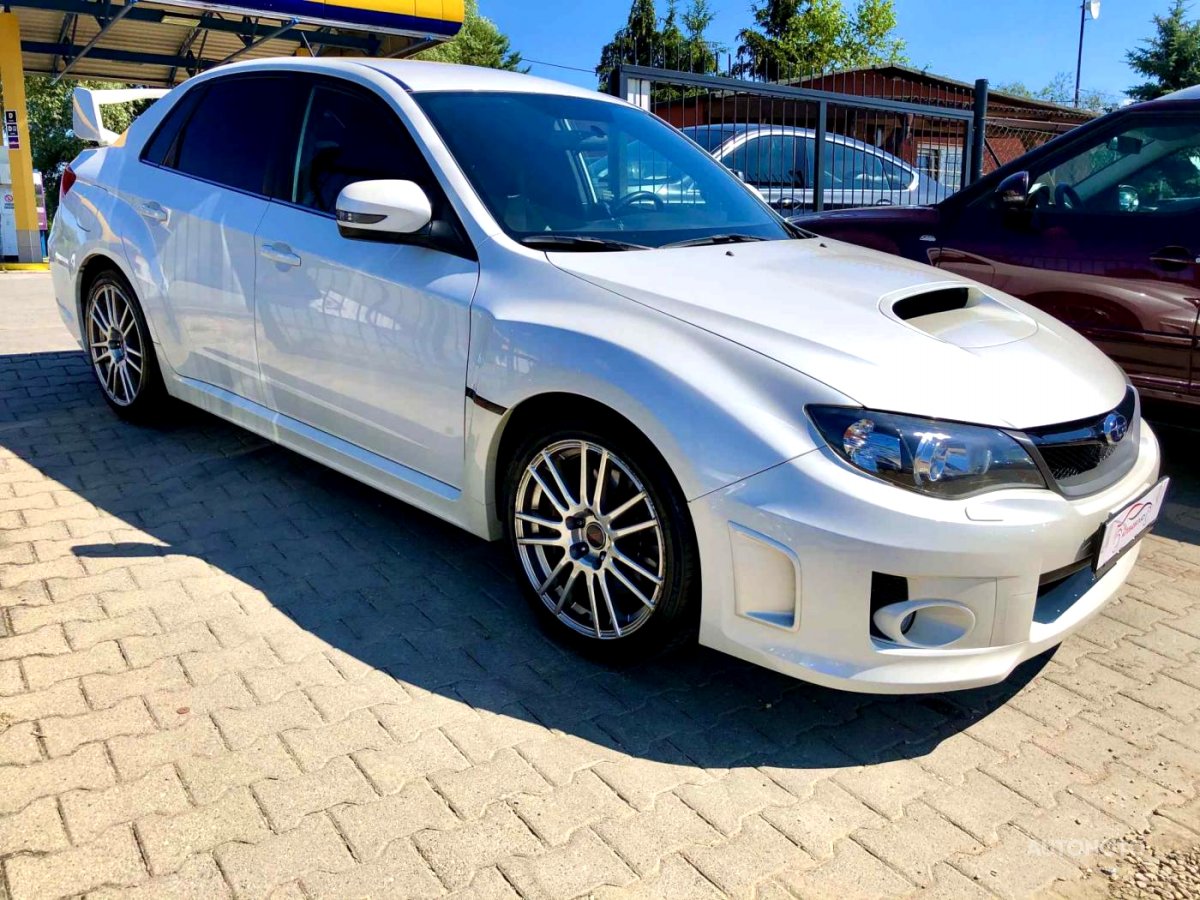 Subaru WRX STI, 2010 - celkový pohled