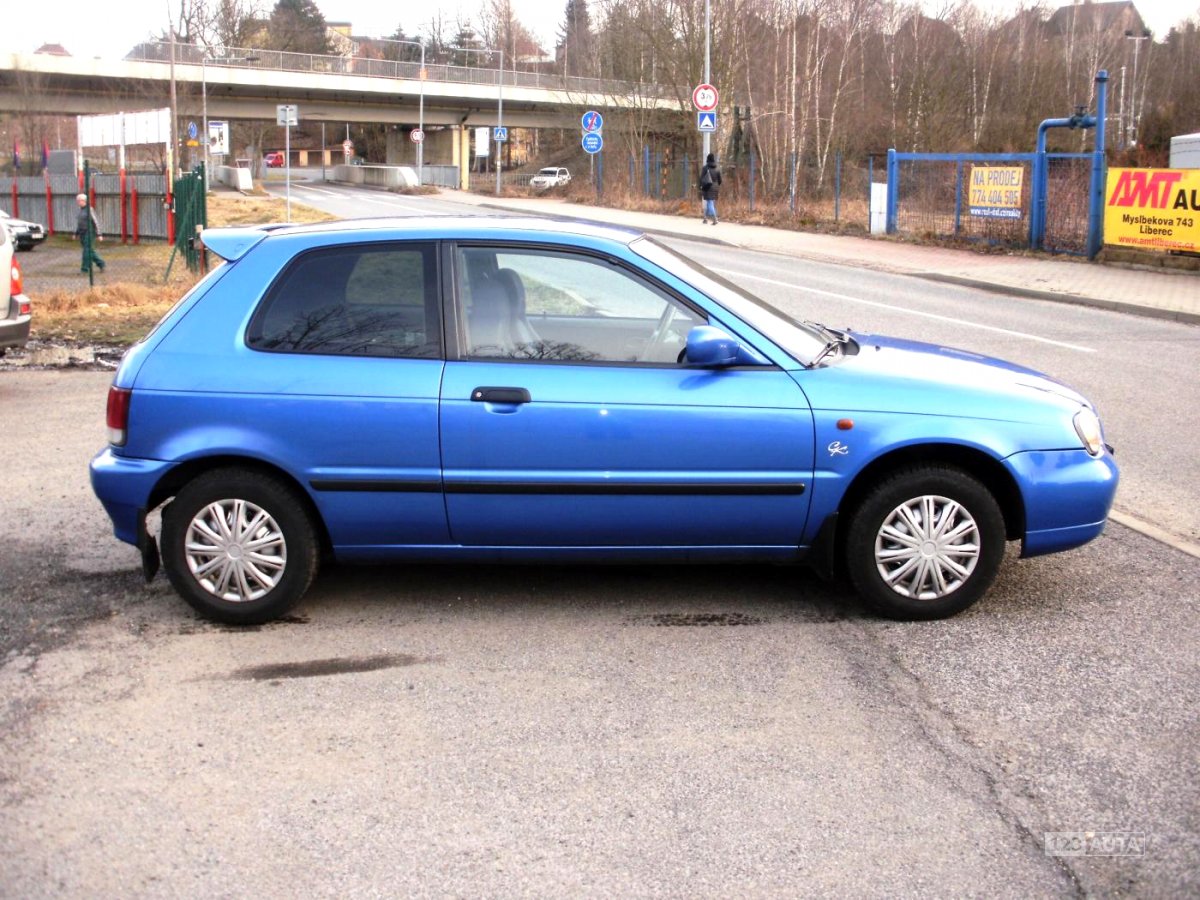 Suzuki Baleno, 2000 - pohled č. 2