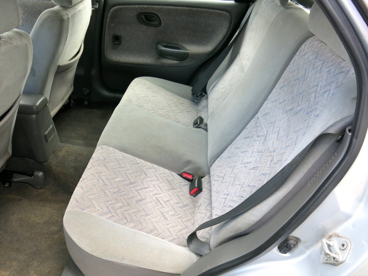 Suzuki Baleno, 2000 - pohled č. 15