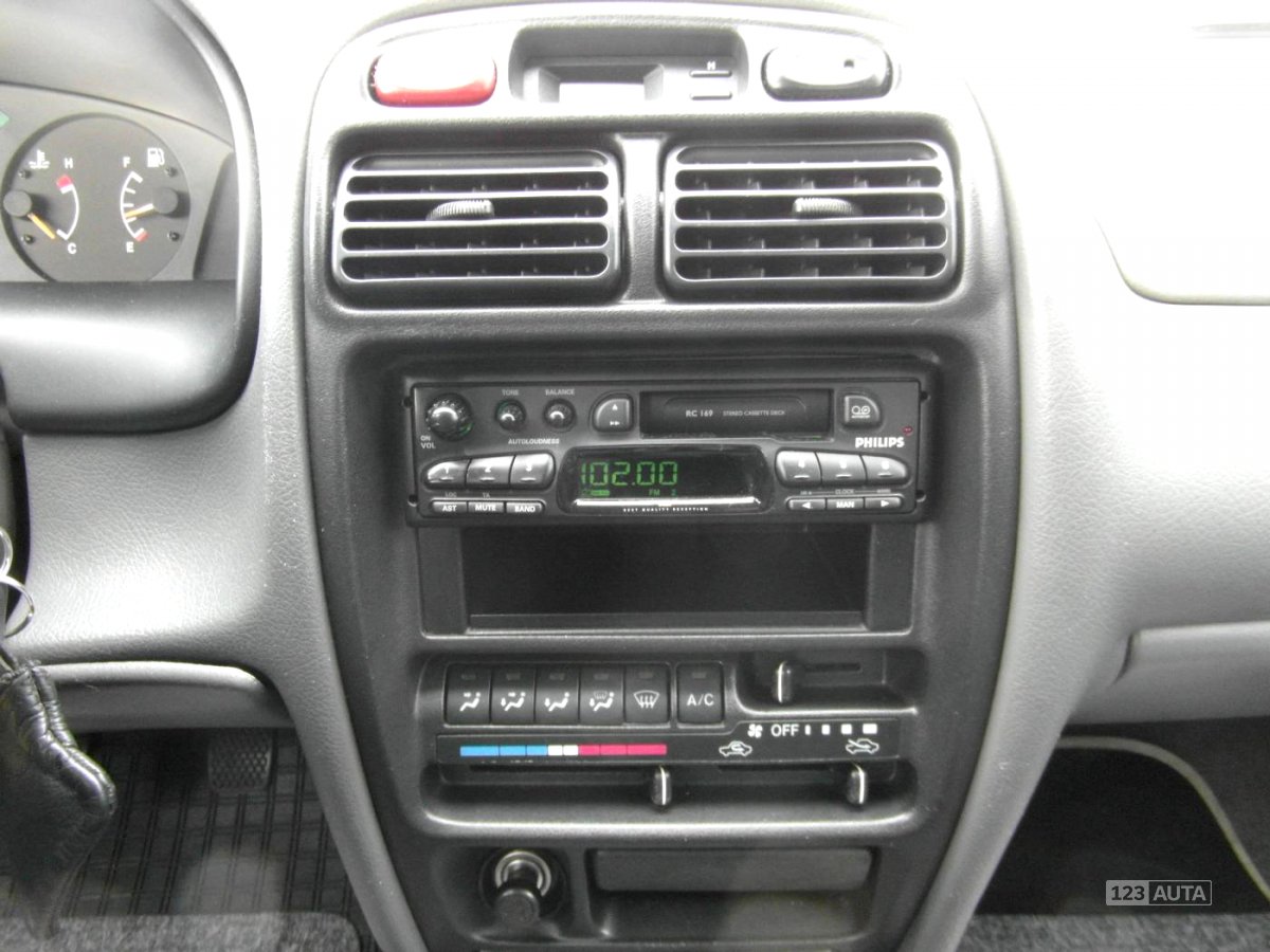 Suzuki Baleno, 2000 - pohled č. 11