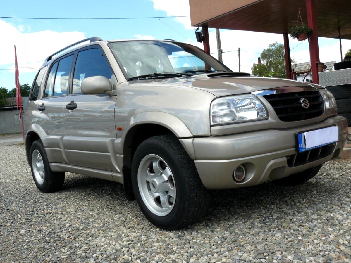 Suzuki Grand Vitara, 2004 - pohled č. 2