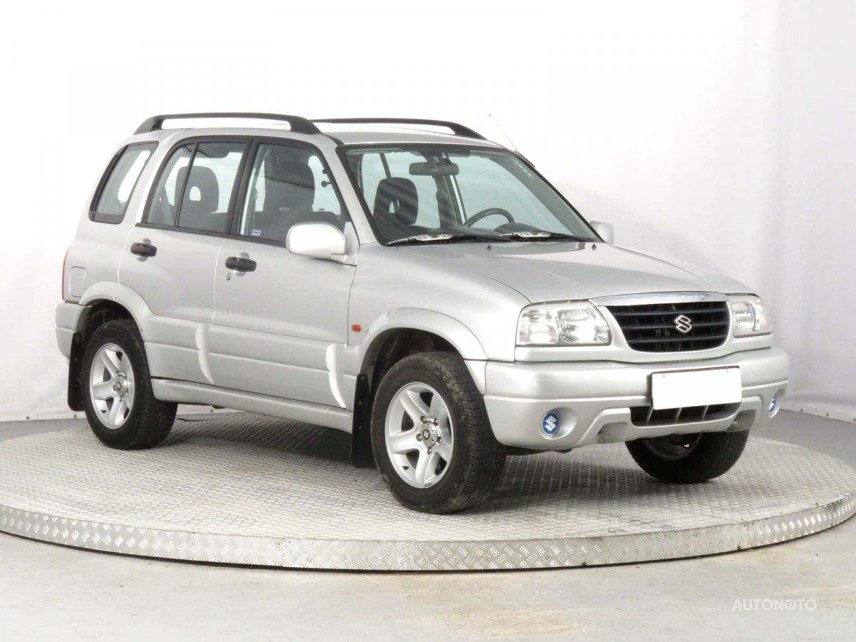 Suzuki Grand Vitara, 2004 - celkový pohled