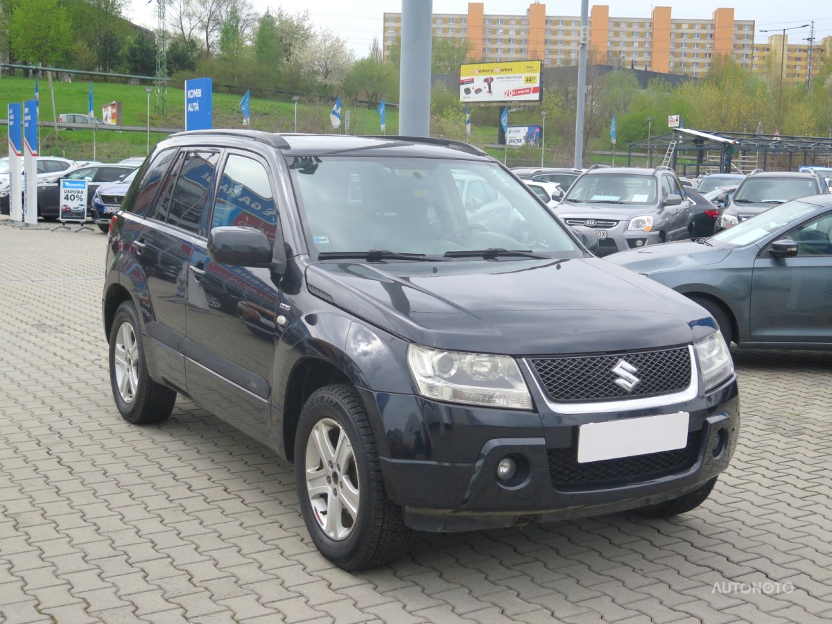 Suzuki Grand Vitara, 2006 - celkový pohled