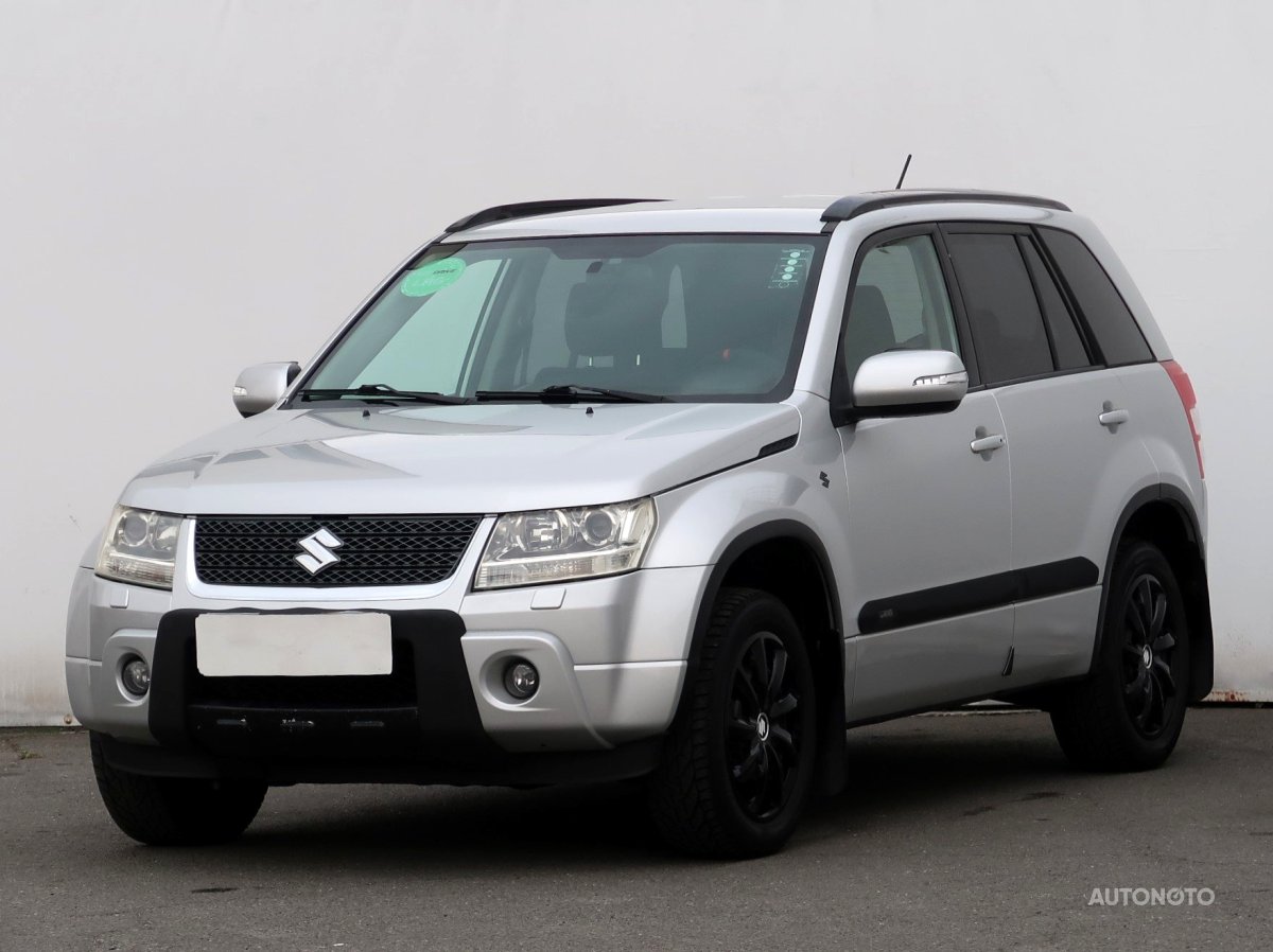 Suzuki Grand Vitara, 2012 - pohled č. 3